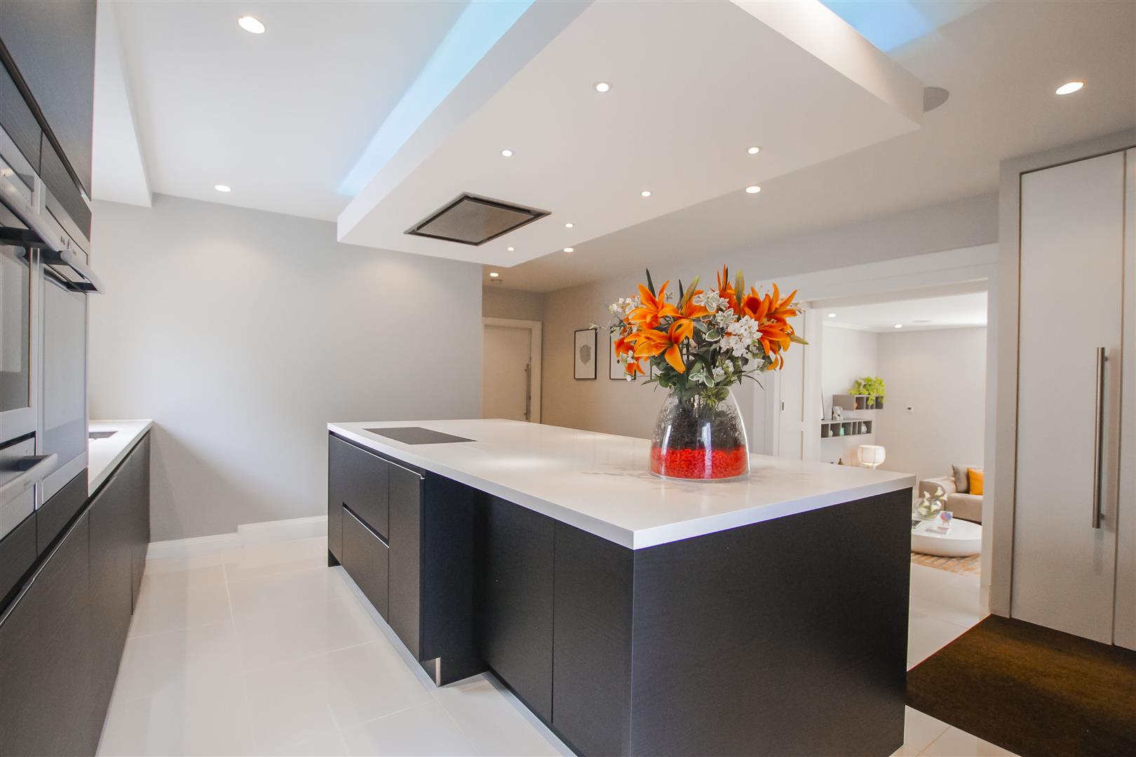 2 Bedroom Apartment For Sale - Main Image